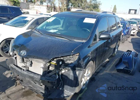 2017 Toyota Sienna Le 8 Passenger from USA, damaged, VIN 5TDKZ3DC3HS839654